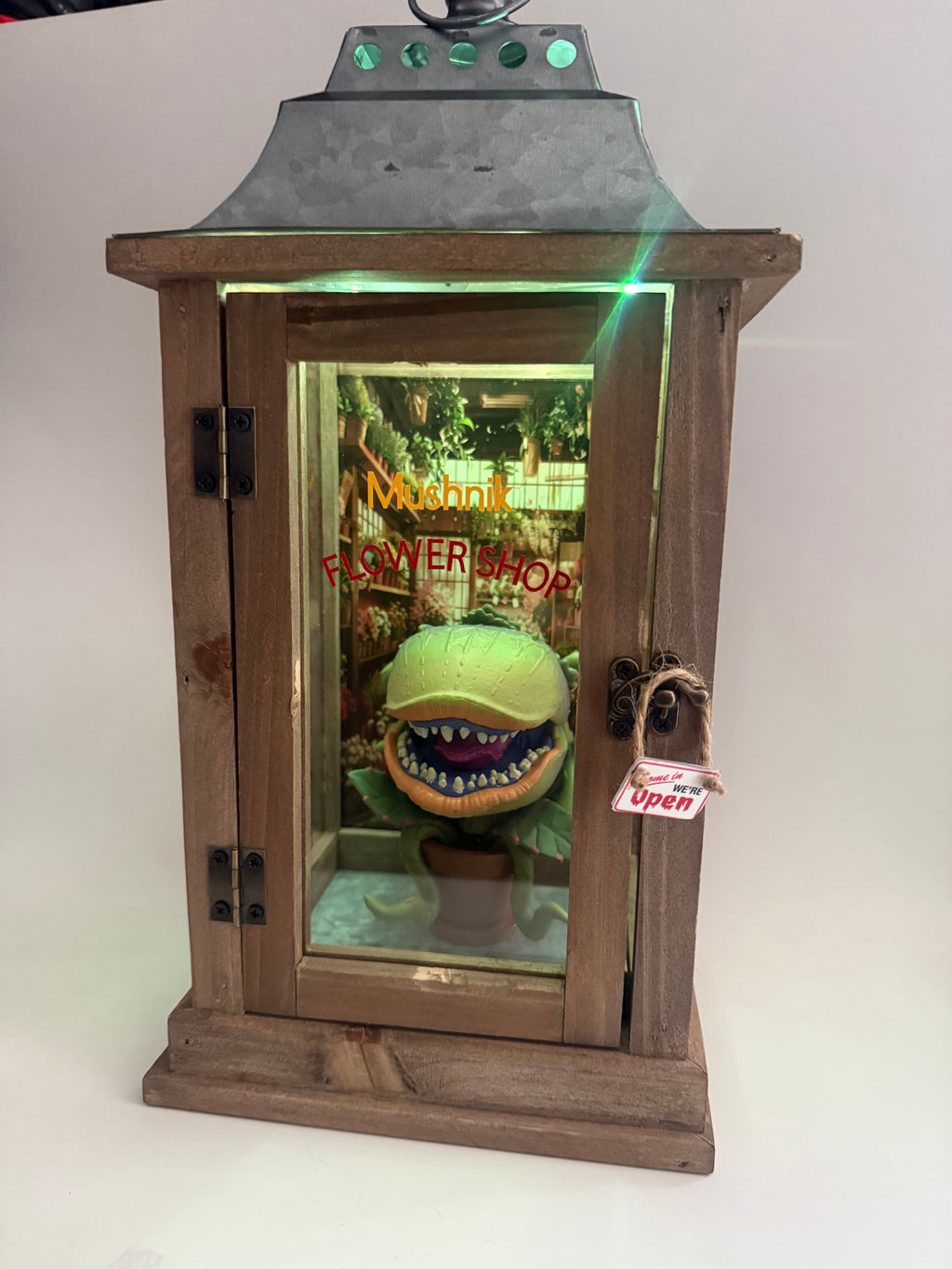 Mushnik’s Flower Shop – LED lighting Little Shop of Horrors Display Lantern